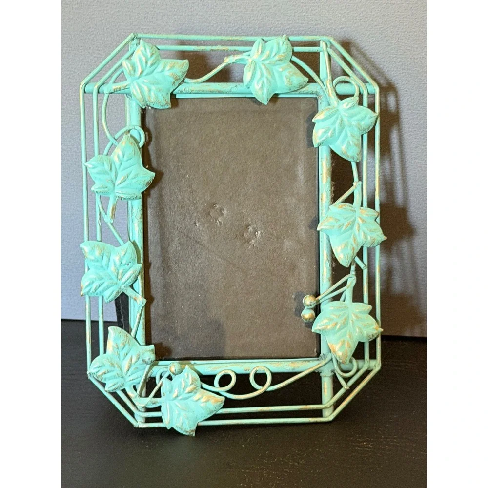 Ivy Leaf Photo Frame 5x7 Turquoise Color Distressed Metal cottage Core Whimsical
